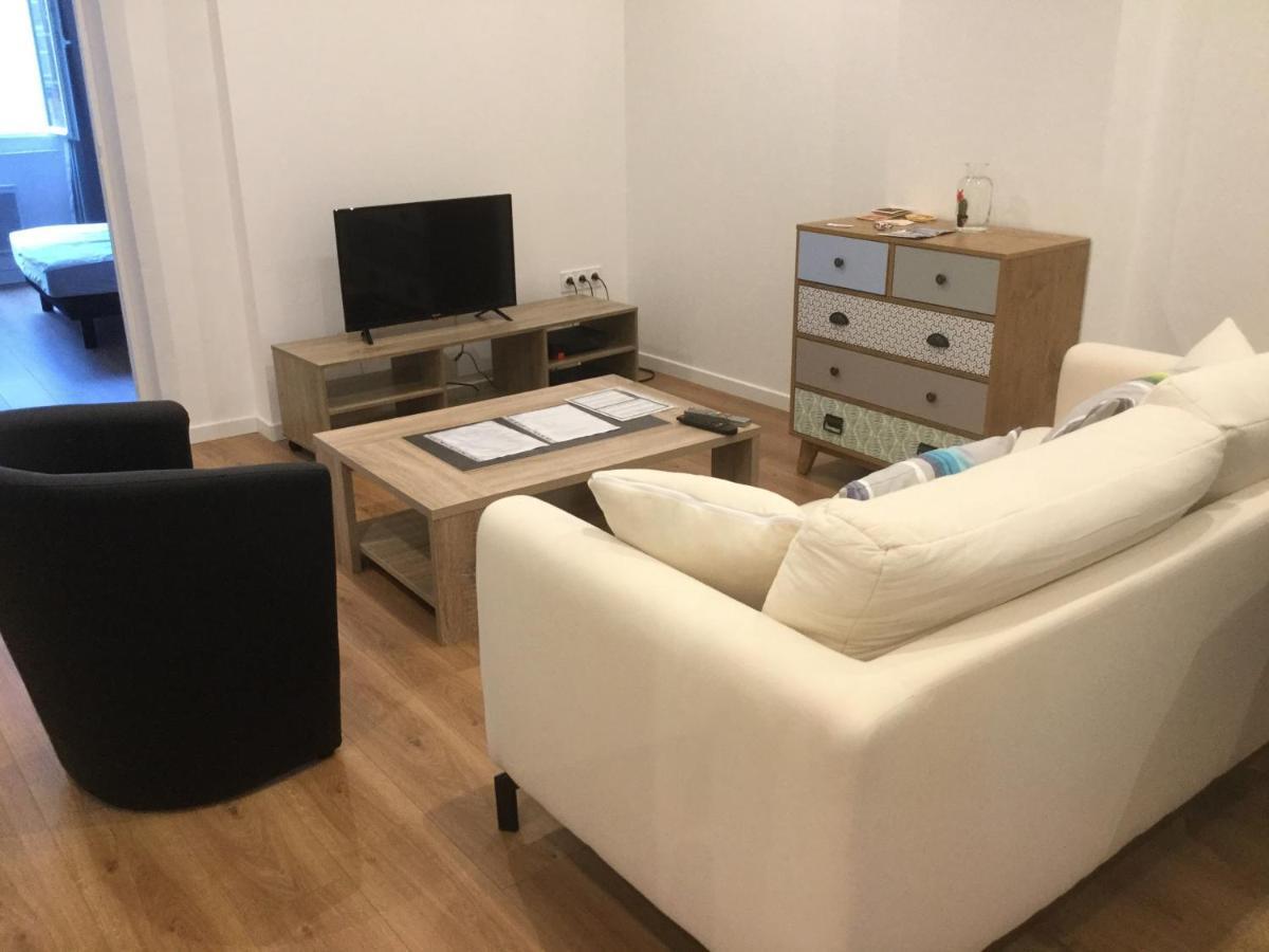 3 Chambres En Lit Double, 6 Personnes, Dans Appartement Entierement Renove, 70 M2 , Wifi,Climatisation, Tres Calme , Tout Equipe,Lit Bebe Клермон-Феран Екстериор снимка
