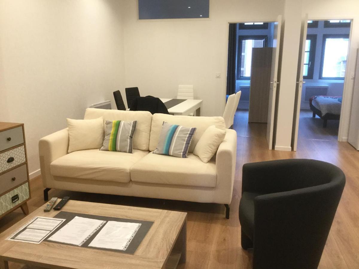 3 Chambres En Lit Double, 6 Personnes, Dans Appartement Entierement Renove, 70 M2 , Wifi,Climatisation, Tres Calme , Tout Equipe,Lit Bebe Клермон-Феран Екстериор снимка